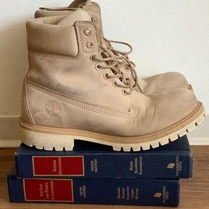Timberland Men boots Size 8